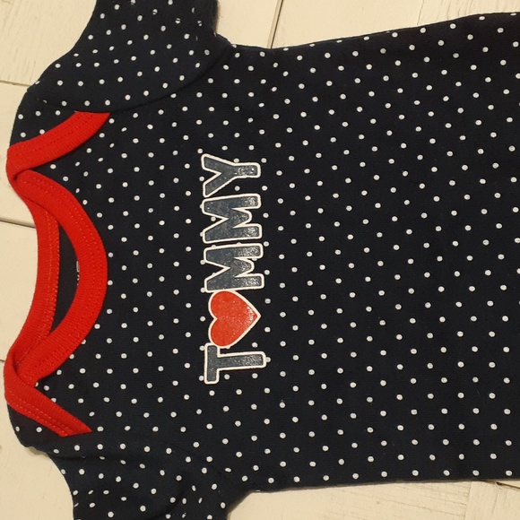 Baby onsie - Picture 2 of 5